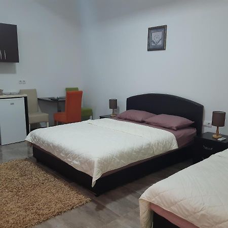 Zara Apartments Ülgün Dış mekan fotoğraf