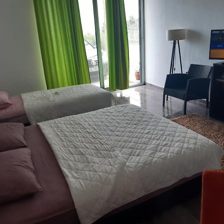 Zara Apartments Ülgün Dış mekan fotoğraf