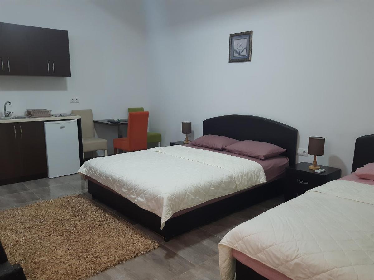 Zara Apartments Ülgün Dış mekan fotoğraf