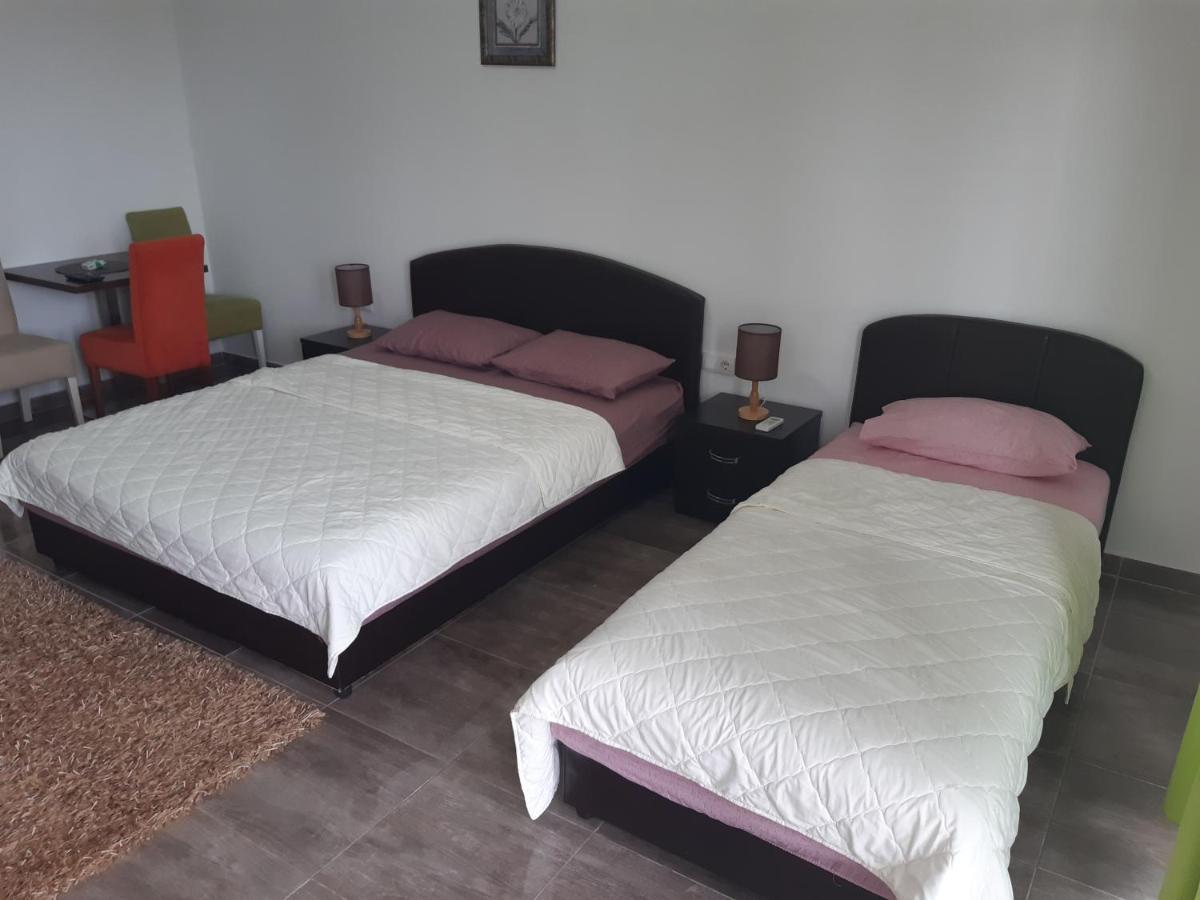 Zara Apartments Ülgün Dış mekan fotoğraf