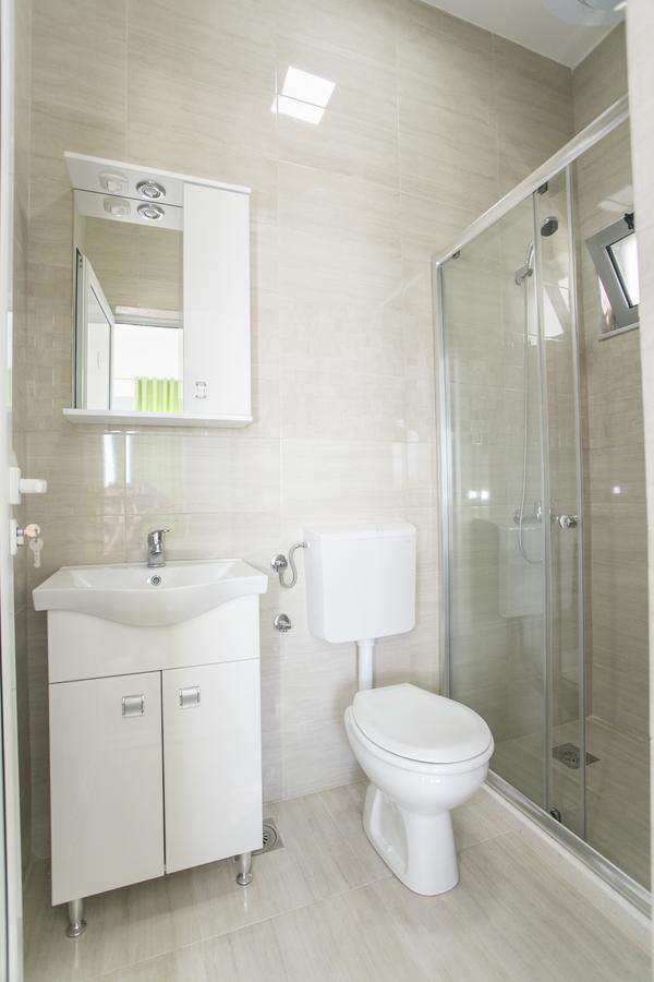 Zara Apartments Ülgün Dış mekan fotoğraf