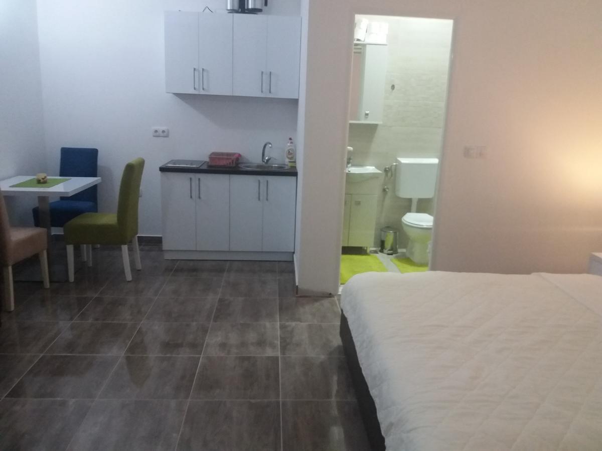 Zara Apartments Ülgün Dış mekan fotoğraf